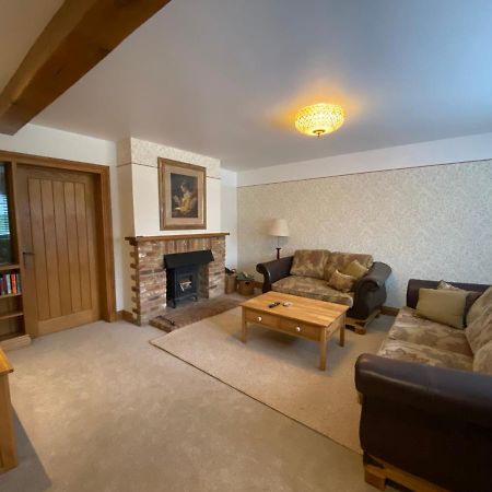 Mulberry Cottage Near Goodwood Chichester Bagian luar foto